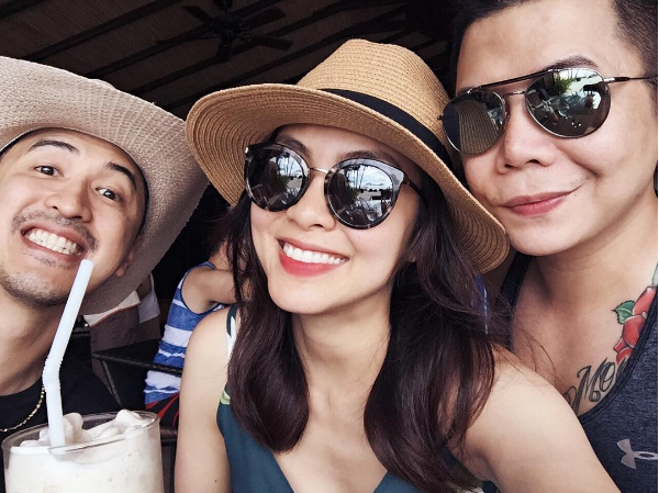 Tăng Thanh Hà hạnh phúc khi đi du lịch Philippines cùng chồng và con trai