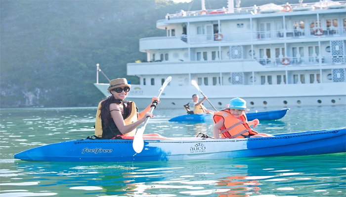 Chèo thuyền kayak Hạ
Long