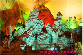 Tour Phong Nha K岷� B脿ng 3 ng脿y 2 膽锚m